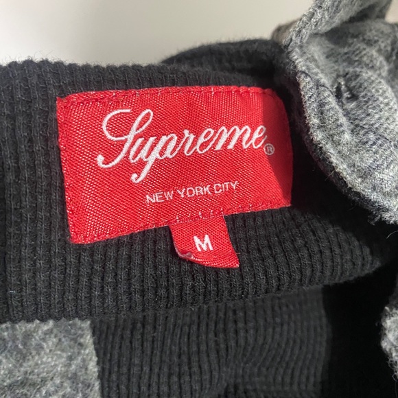 FW22 Houndstooth Flannel hooded shirt size medium brand new - Picture 3 of 5